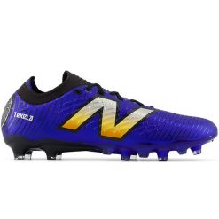 Korki męskie New Balance TEKELA PRO FG V4+ ST1FLZ45 – niebieskie. Niebieskie buty sportowe męskie New Balance, z gumy, bez zapięcia, do piłki nożnej. Za 599.99 zł.