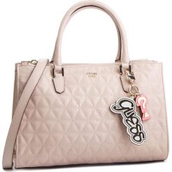 Torebka GUESS - HWSG71 81070 BLUSH. Brązowe torebki do ręki damskie Guess, z aplikacjami, ze skóry ekologicznej. Za 699.00 zł.