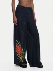 Desigual Spodnie palazzo 25SWMW02 Czarny Wide Leg. Czarne spodnie materiałowe damskie Desigual, m, bez wzorów, z materiału. Za 309.99 zł.