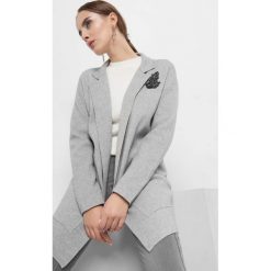 Kardigan z koralikami. Czarne kardigany damskie Orsay, z aplikacjami, z dzianiny. Za 139.99 zł.