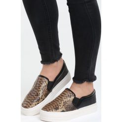 Khaki Slip On Snake. Brązowe trampki i tenisówki damskie Born2be. Za 39.99 zł.