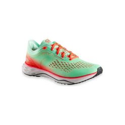 Buty Do Biegania Damskie Kiprun Kd Light Zielono-Koralowe. Zielone obuwie sportowe damskie KALENJI, bez wzorów, z gumy, do biegania. Za 279.99 zł.