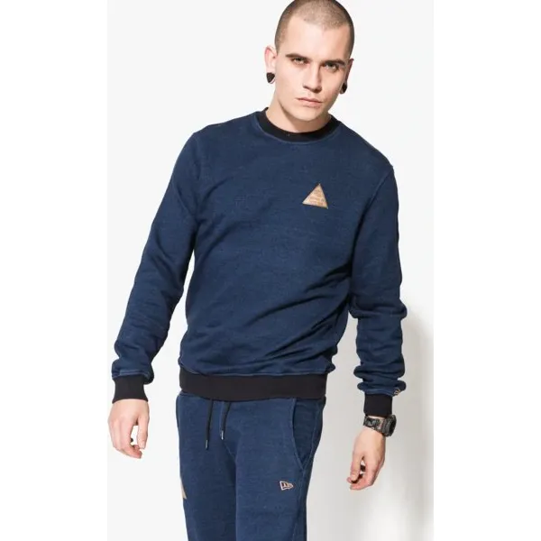 New Era Bluza Crafted Crew Neck Ne , granatowy, rozmiar XL. Niebieskie bluzy męskie New Era, m, z aplikacjami, z bawełny, bez kaptura. W wyprzedaży za 189.99 zł.