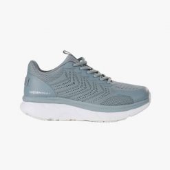 Buty Sneakersy Sportowe damska Swedemount New York Comfort Shoe. Białe obuwie sportowe damskie SWEDEMOUNT, bez wzorów. Za 249.99 zł.