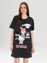 Koszula nocna Hello Kitty - szary. Szare koszule nocne damskie Sinsay, l, bez wzorów. Za 39.99 zł.