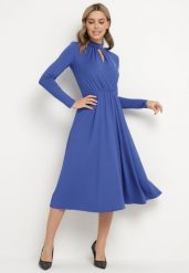 Niebieska Rozkloszowana Sukienka z Ozdobnym Wycięciem i Usztywnioną Linią Ramion Rivfedi. Niebieskie sukienki damskie Born2be, na co dzień, l, bez wzorów, eleganckie, bez kołnierzyka, bez ramiączek, proste. Za 79.99 zł.