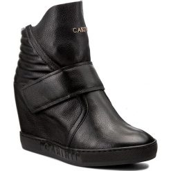 Botki CARINII - B4043 J23-000-PSK-B88. Botki damskie marki Carinii. W wyprzedaży za 289.00 zł.