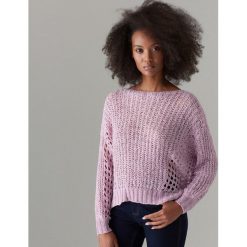 Sweter oversize o luźnym splocie - Różowy. Swetry damskie marki Mohito. Za 119.99 zł.