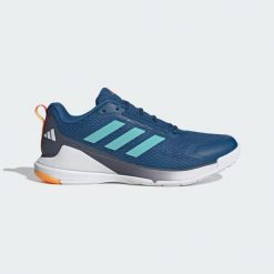 Buty Novaflight 2 Indoor. Czarne buty sportowe męskie Adidas, z materiału, bez zapięcia, do piłki ręcznej. Za 479.00 zł.