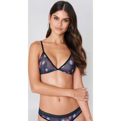 NA-KD Lingerie Biustonosz z siateczki z nadrukiem - Multicolor. Biustonosze marki NA-KD Lingerie. W wyprzedaży za 21.88 zł.