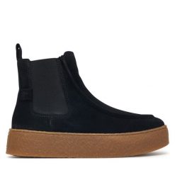 Botki Tamaris. Czarne botki damskie Tamaris, bez obcasa, na płaskiej podeszwie, bez zapięcia. Za 484.99 zł.