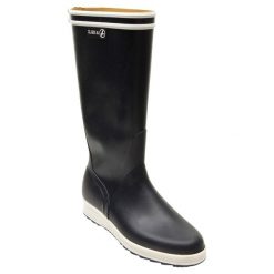 Kalosze żeglarskie męskie Aigle Glenan. Buty sportowe męskie Aigle, z kauczuku, bez zapięcia, żeglarskie. W wyprzedaży za 229.99 zł.