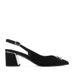 Czółenka Lasocki. Czarne czółenka damskie Lasocki, bez wzorów, bez obcasa, bez zapięcia. Za 249.99 zł.