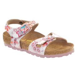 Sandały w kolorze białym ze wzorem. Sandały dziewczęce marki Birkenstock. W wyprzedaży za 179.95 zł.