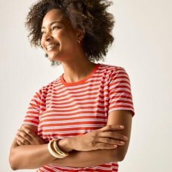 Damska koszulka z krótkim rękawem w paski Bayletta. Brązowe t-shirty damskie Regatta, bez wzorów, z bawełny, bez kołnierzyka. Za 148.00 zł.