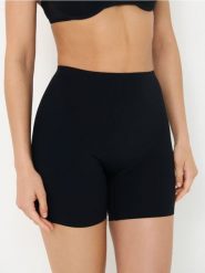 Szorty modelujace - czarny. Czarne szorty damskie Sinsay, l, bez wzorów. Za 29.99 zł.