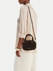 GINO ROSSI Torebka EO-LA224-19318 Brązowy. Brązowe torebki do ręki damskie Gino Rossi, bez wzorów, ze skóry, bez dodatków. Za 237.99 zł.