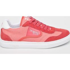 Trussardi Jeans - Buty. Czerwone obuwie sportowe damskie TRUSSARDI JEANS, bez wzorów, z gumy. W wyprzedaży za 319.90 zł.