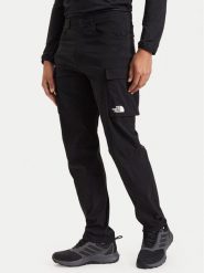 The North Face Spodnie cargo Exploration NF0A8EC6 Czarny Regular Fit. Czarne spodnie sportowe męskie The North Face, m, bez wzorów, z syntetyku. Za 499.99 zł.