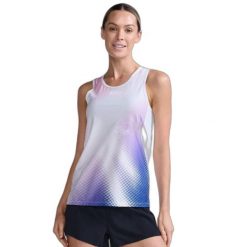 Damski tank top 2XU Light Speed. Białe koszulki sportowe damskie 2XU, bez wzorów, z tkaniny, bez kołnierzyka, bez ramiączek, rowerowe. Za 347.50 zł.