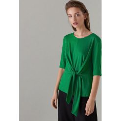 Bluzka z wiązaniem - Zielony. Bluzki damskie Mohito. Za 69.99 zł.