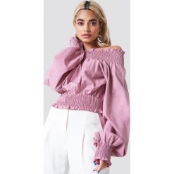 NA-KD Boho Bluzka z odkrytymi ramionami - Pink. Bluzki damskie marki NA-KD Boho. Za 80.95 zł.
