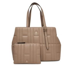 Torebka Tommy Hilfiger. Brązowe torebki do ręki damskie Tommy Hilfiger, bez wzorów, klasyczne, bez dodatków. Za 749.99 zł.
