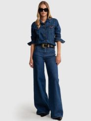 Kurtka damska jeansowa granatowa Josephine 507. Niebieskie kurtki damskie Big Star, l, bez wzorów, z denimu, bez kaptura. W wyprzedaży za 299.99 zł.