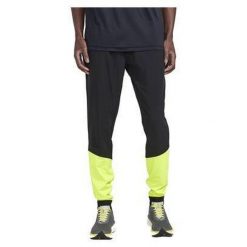 Bieganie Craft Adv Essence. Czarne buty sportowe męskie Craft, bez zapięcia, do biegania. W wyprzedaży za 252.00 zł.