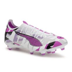 Buty piłkarskie męskie PUMA Ultra 5 Match Forever FG/AG. Białe buty sportowe męskie Puma, bez zapięcia, do piłki nożnej. Za 303.05 zł.
