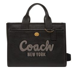 Torebka Coach. Czarne torebki do ręki damskie Coach, bez wzorów, klasyczne, bez dodatków. Za 1,269.00 zł.