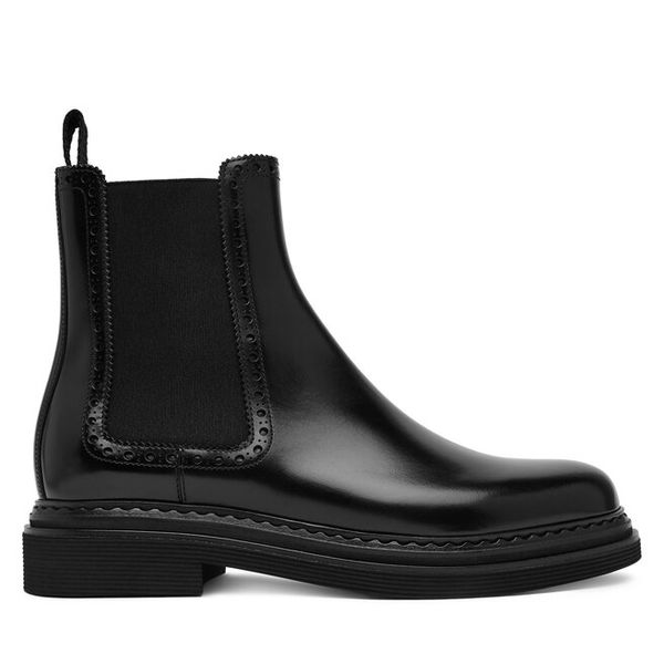Sztyblety Dolce&Gabbana. Czarne botki damskie Dolce&Gabbana, bez obcasa, na płaskiej podeszwie, bez zapięcia. Za 3,409.00 zł.