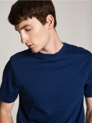 T-shirt regular z bawełny pima - niebieski. Niebieskie t-shirty męskie Reserved, l, bez wzorów, z bawełny, bez kołnierzyka. Za 99.99 zł.