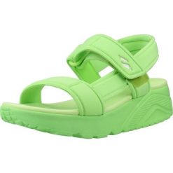 Sandały SKECHERS UNO LITE SANDAL SUNNY STAND Zielony. Zielone sandały damskie Skechers, bez wzorów, z tkaniny, bez obcasa, bez zapięcia. Za 150.99 zł.