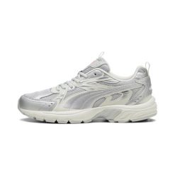 Buty do chodzenia męskie Puma Milenio Tech. Brązowe buty sportowe męskie Puma, z materiału, bez zapięcia, trekkingowe. W wyprzedaży za 229.99 zł.