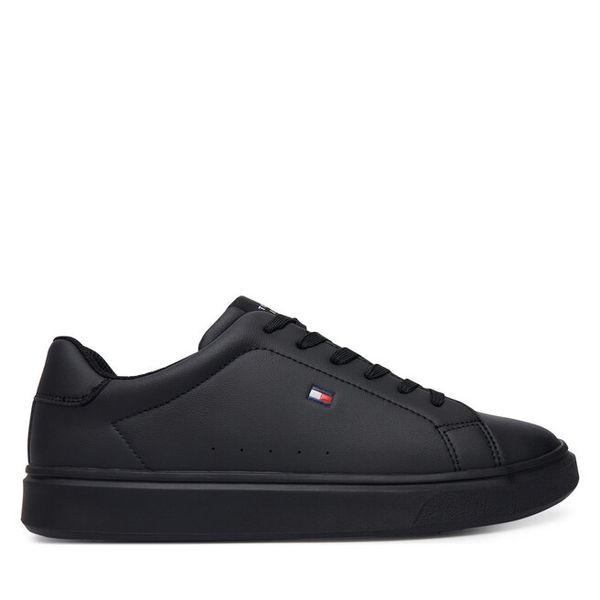 Sneakersy Tommy Hilfiger. Czarne trampki i tenisówki chłopięce Tommy Hilfiger, bez wzorów, bez zapięcia. Za 289.99 zł.