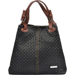 Torebka w kolorze czarnym - (S)30 x (W)36 x (G)17 cm. Czarne torby na ramię damskie Bestsellers bags. W wyprzedaży za 289.95 zł.
