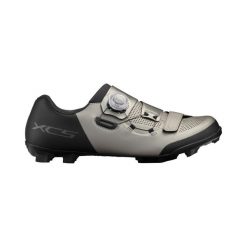Buty Shimano SH-XC502. Szare buty sportowe męskie Shimano, bez zapięcia, rowerowe. Za 658.00 zł.