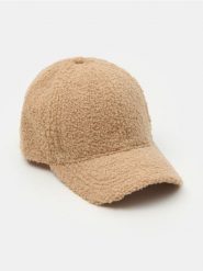Czapka z daszkiem z imitacji baranka - beżowy. Brązowe czapki i kapelusze damskie Sinsay, bez wzorów. Za 25.99 zł.