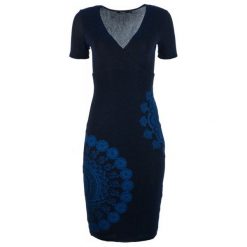 Desigual Sukienka Damska Elif L Ciemny Niebieski. Sukienki damskie marki Desigual. W wyprzedaży za 377.00 zł.