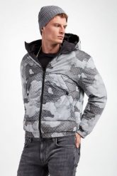 Kurtka EMPORIO ARMANI. Kurtki damskie Emporio Armani, bez wzorów, bez kaptura. W wyprzedaży za 1,196.37 zł.