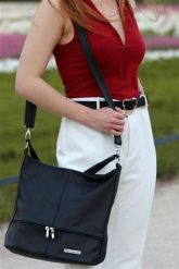 Beltimore skórzany pasek damski klamra serce modna D63 : Kolory - czarny, Rozmiar pasków - r.95-110 cm. Czarne paski damskie bez wzorów, klasyczne. Za 47.90 zł.