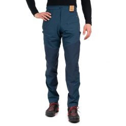 Spodnie trekkingowe softshell męskie Torque Long. Niebieskie spodnie sportowe męskie RAB, na lato, m, bez wzorów, z softshellu, trekkingowe. Za 589.99 zł.