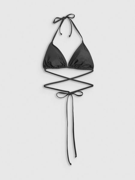 4F Góra od bikini damska - czarna XL. Czarne bikini damskie 4f, na lato, xl, bez wzorów. Za 59.99 zł.