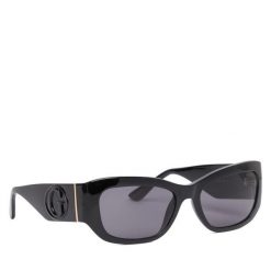 Okulary przeciwsłoneczne Guess. Czarne okulary przeciwsłoneczne damskie Guess. Za 479.99 zł.