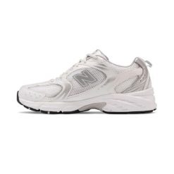 Buty Lifestyle New Balance Sneakers – Unisex Dorośli. Białe obuwie sportowe damskie New Balance, bez wzorów, z materiału, do biegania. Za 399.00 zł.