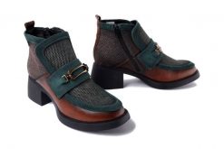 MACIEJKA 06747-29/00-8 rudo-zielony, botki damskie. Zielone botki damskie Maciejka, na zimę, z polaru, bez obcasa, na obcasie, bez zapięcia. Za 459.90 zł.