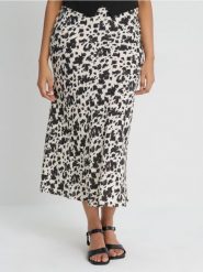 Wzorzysta spódnica midi z wiskozy - wielobarwny. Spódnice damskie Sinsay, l, bez wzorów, z wiskozy, boho, midi. W wyprzedaży za 29.99 zł.