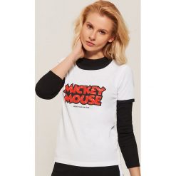 T-shirt Mickey Mouse - Biały. Białe t-shirty damskie House, z motywem z bajki. Za 39.99 zł.