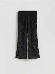 Koronkowe spodnie z wiskozą - czarny. Czarne spodnie materiałowe damskie Reserved, l, bez wzorów, z bawełny. Za 119.99 zł.